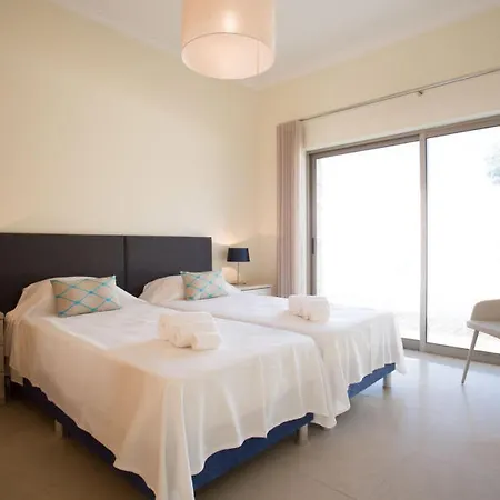 Flh Lagoa Modern House With Pool Holiday home *